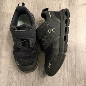 On Running Kids Black Sneakers